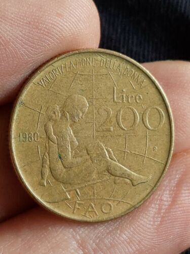 Italy 200 lire 1980 - lire, (km#107)