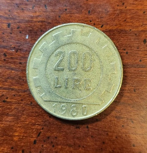 Italy 200 lire coin 1980 - -,